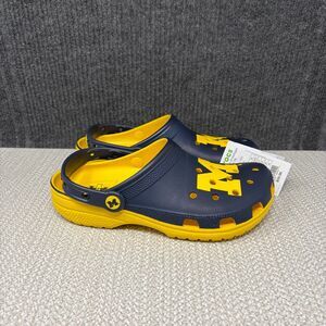 NEW Crocs Classic Clog University of Michigan Wolverines Women’s 9 / Men’s 7